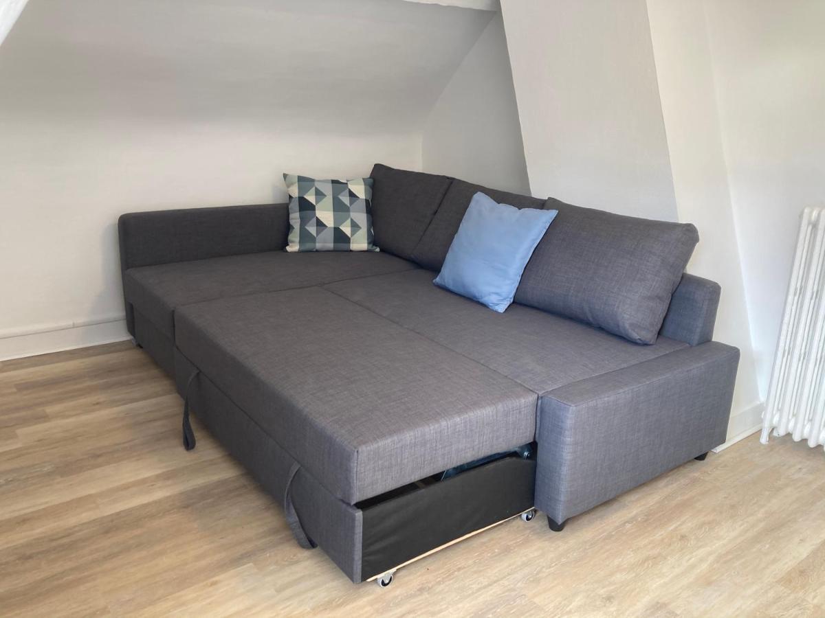 F2 Le Parking Netflix Wifi Gare Apartment Evreux