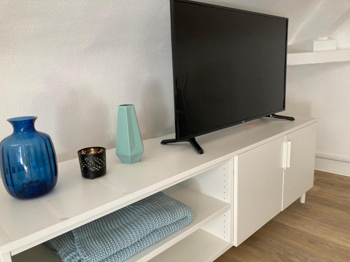 Apartment F2 Le Parking Netflix Wifi Gare Evreux